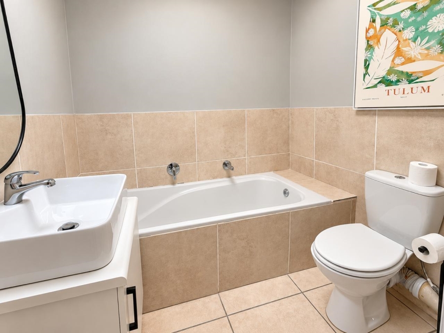 To Let 2 Bedroom Property for Rent in Gardens Western Cape